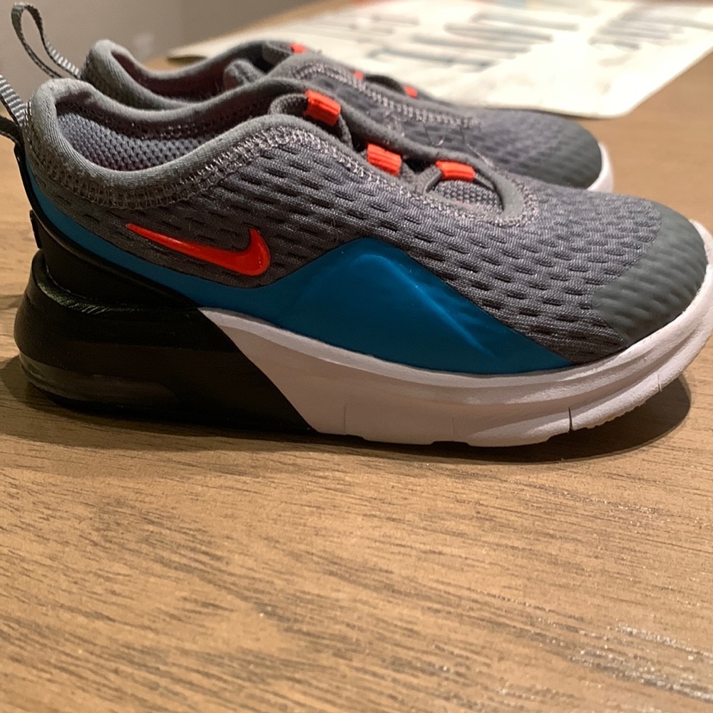 Toddler Nike Air Sneakers!